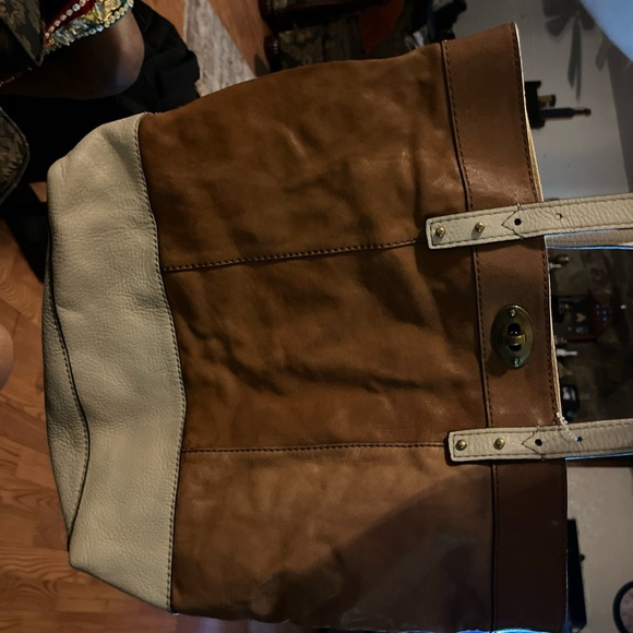 Fossil Leather Handbag Purse - Picture 2 of 9